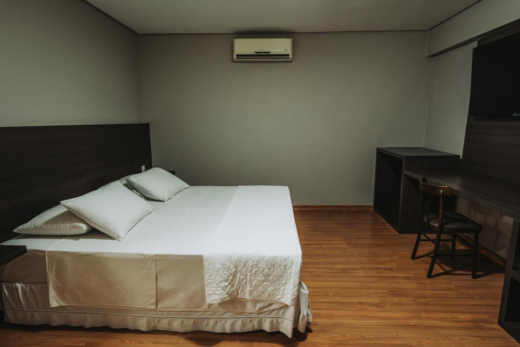 Catuai Hotel Cacoal Zewnętrze zdjęcie