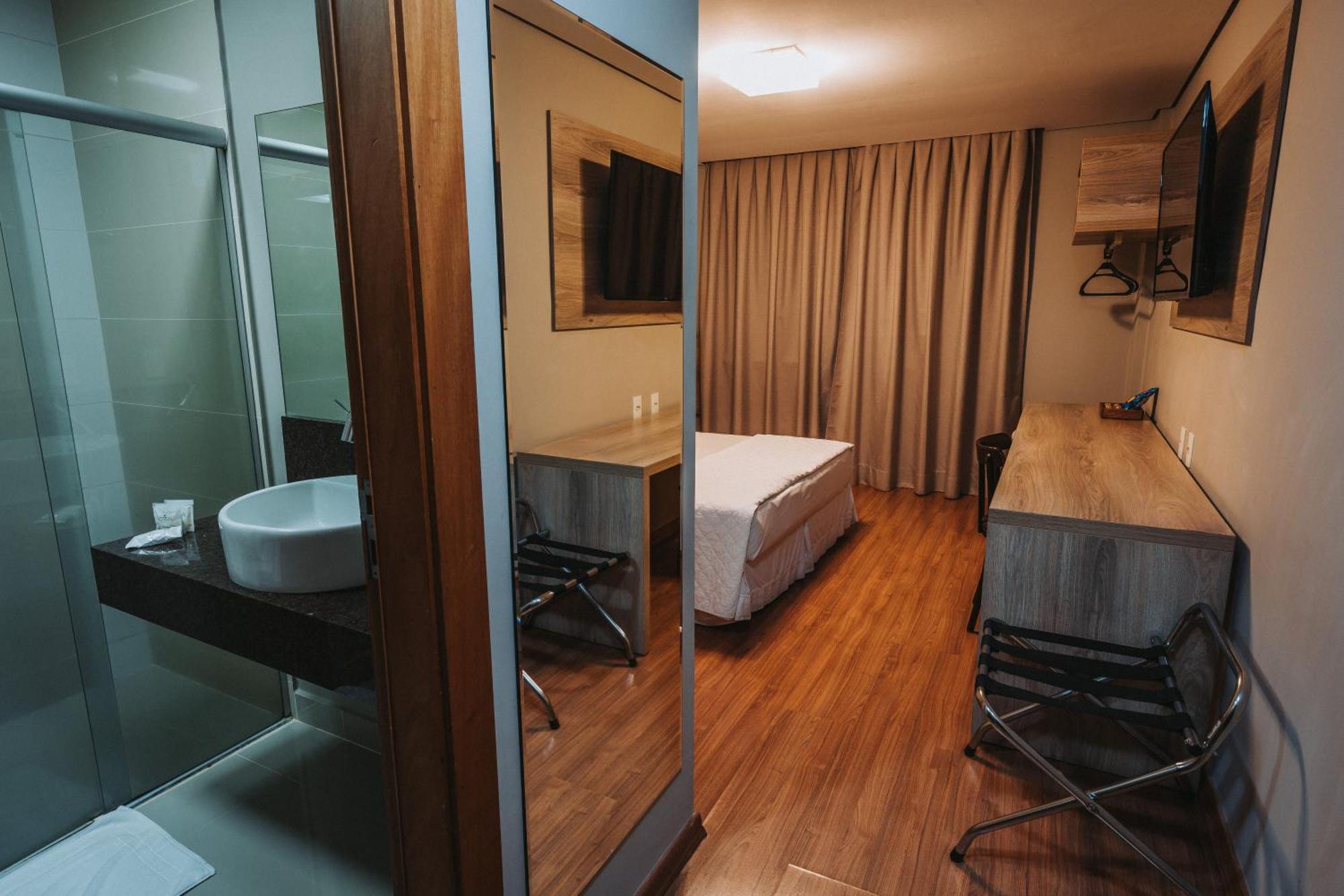 Catuai Hotel Cacoal Zewnętrze zdjęcie