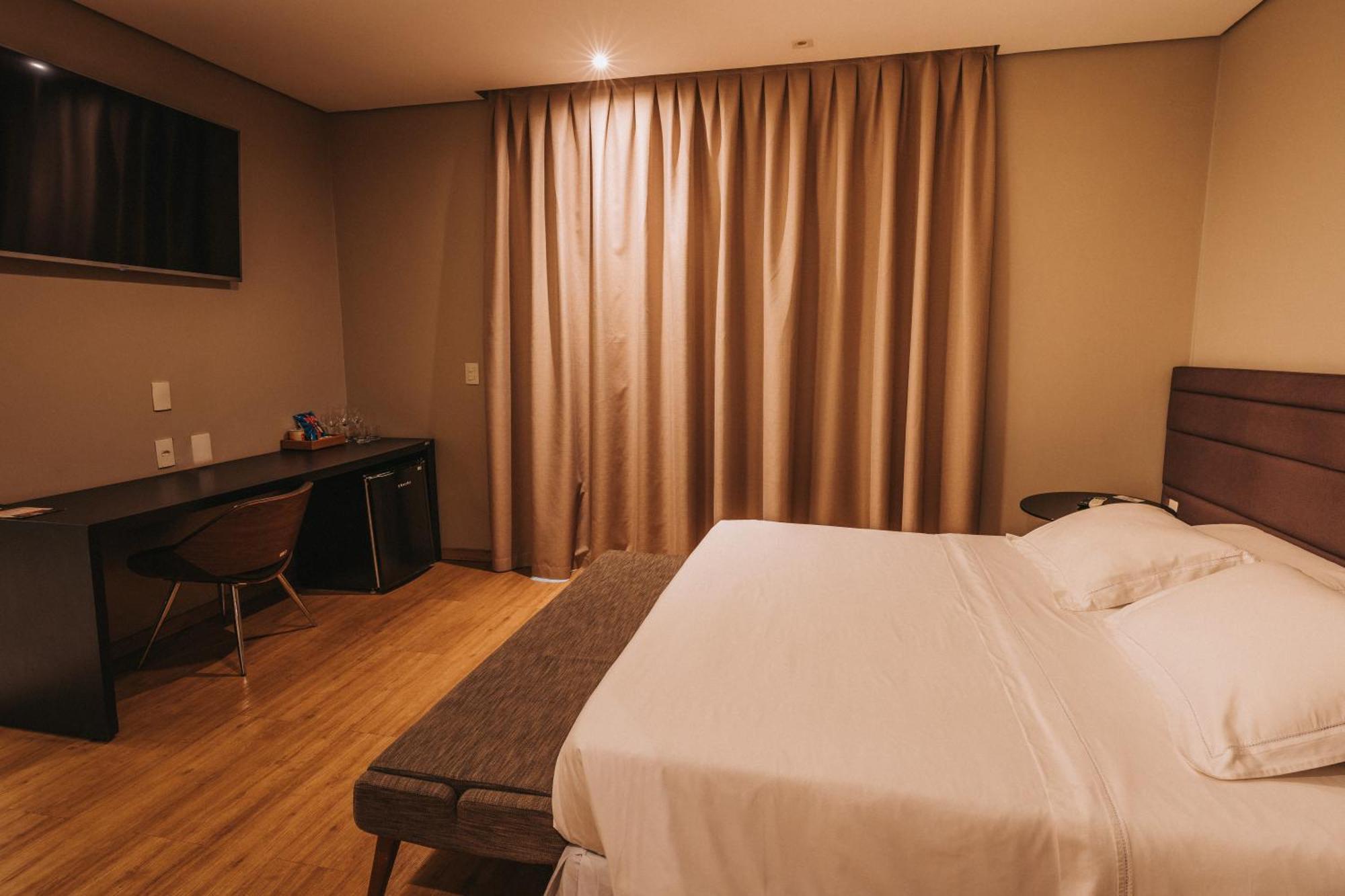 Catuai Hotel Cacoal Zewnętrze zdjęcie