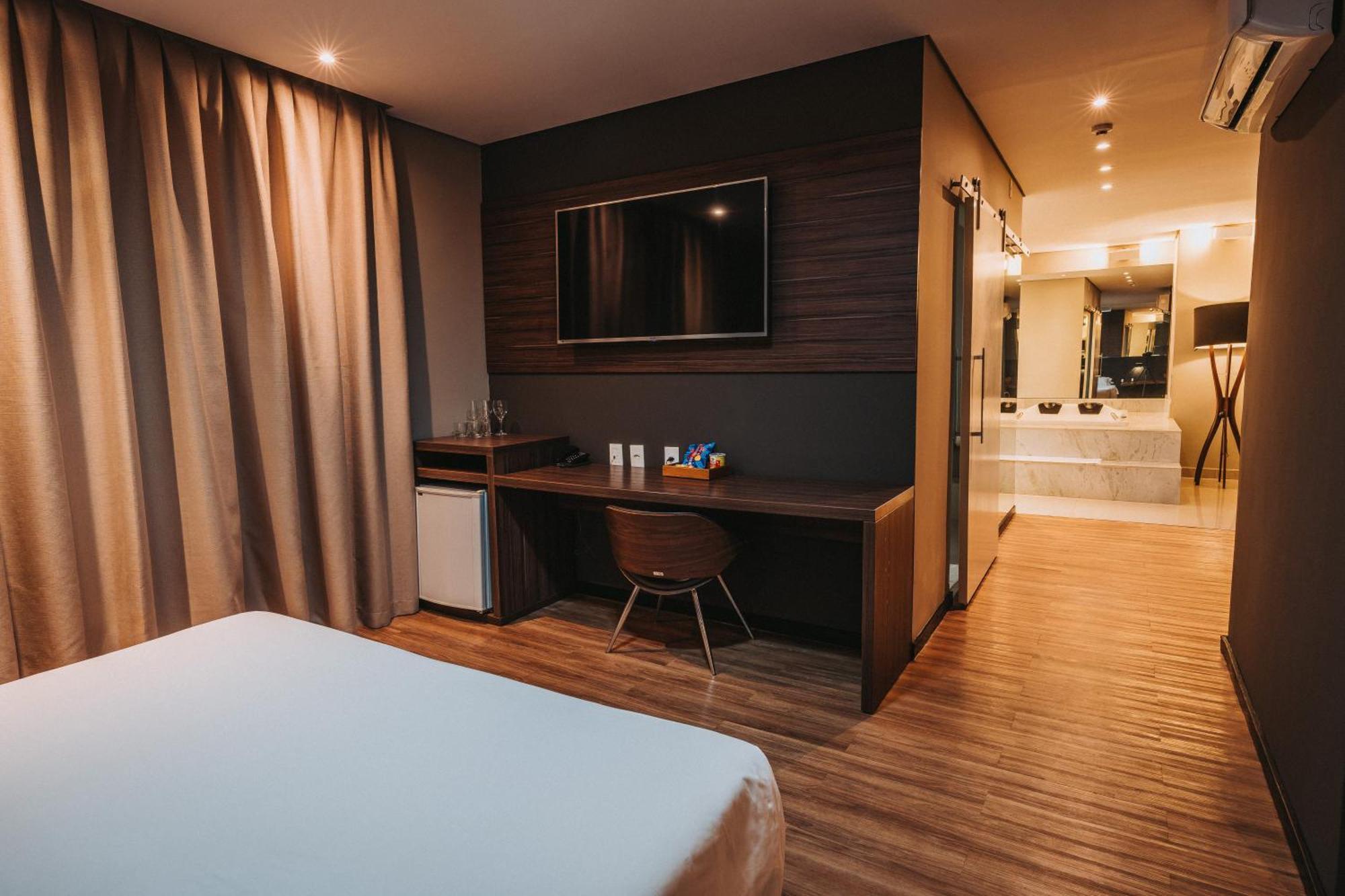 Catuai Hotel Cacoal Zewnętrze zdjęcie