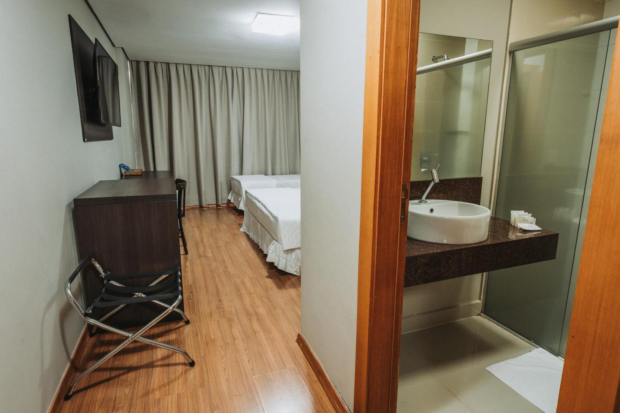 Catuai Hotel Cacoal Zewnętrze zdjęcie