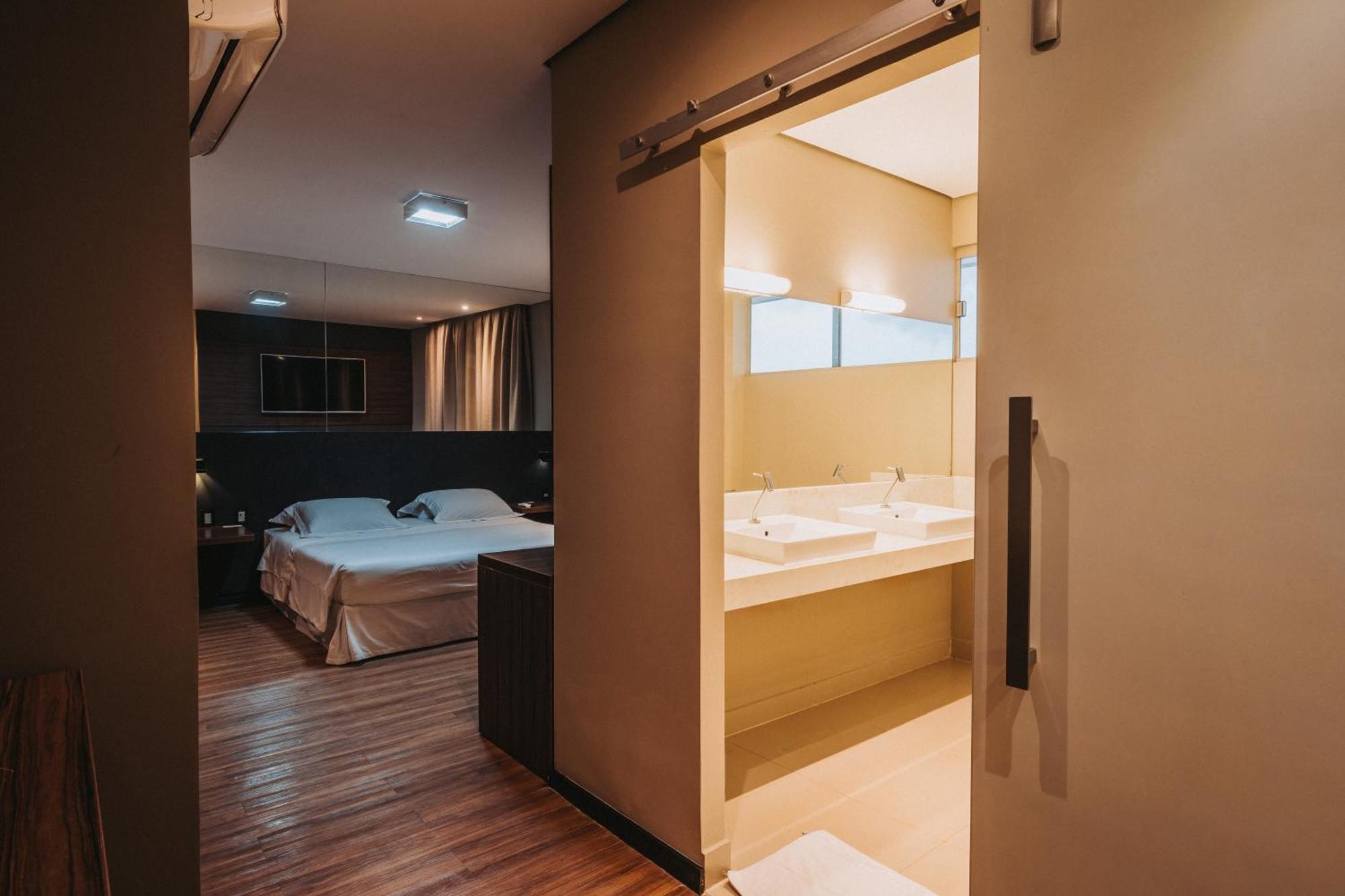 Catuai Hotel Cacoal Zewnętrze zdjęcie