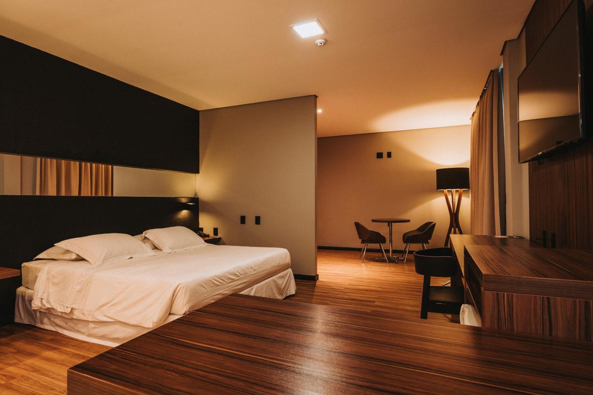 Catuai Hotel Cacoal Zewnętrze zdjęcie