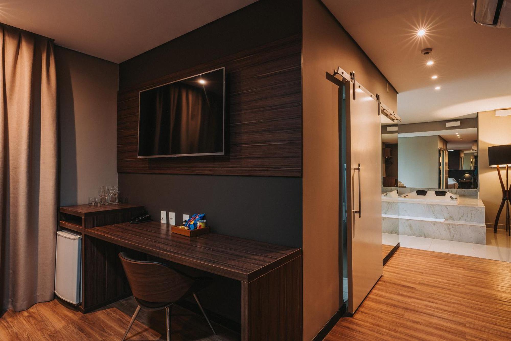 Catuai Hotel Cacoal Zewnętrze zdjęcie